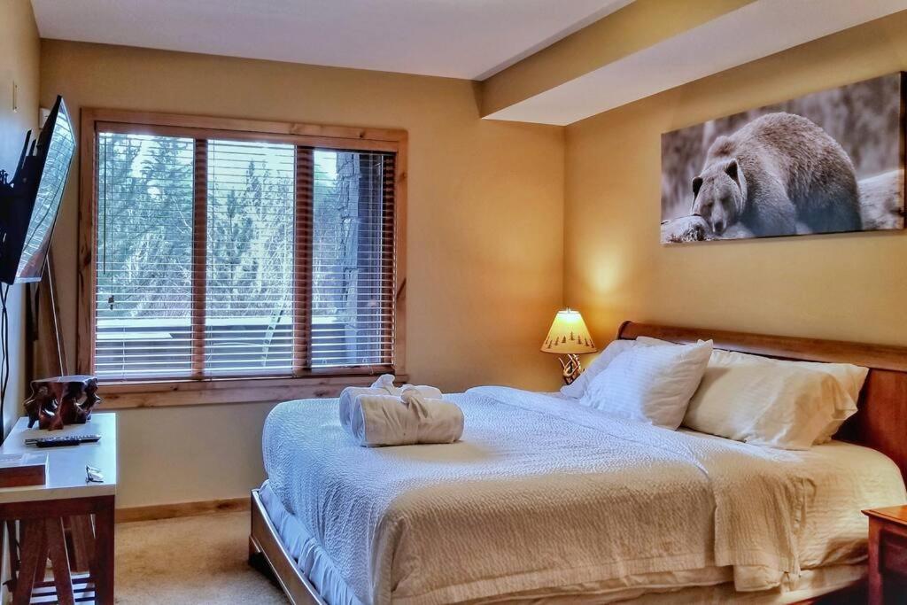 Luxurious Rundle Cliffs Lodge In Spring Creek Κάνμορ Εξωτερικό φωτογραφία