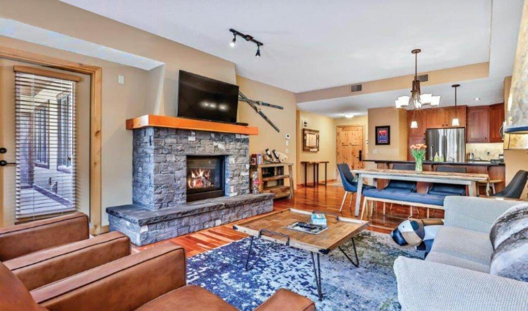 Luxurious Rundle Cliffs Lodge In Spring Creek Κάνμορ Εξωτερικό φωτογραφία