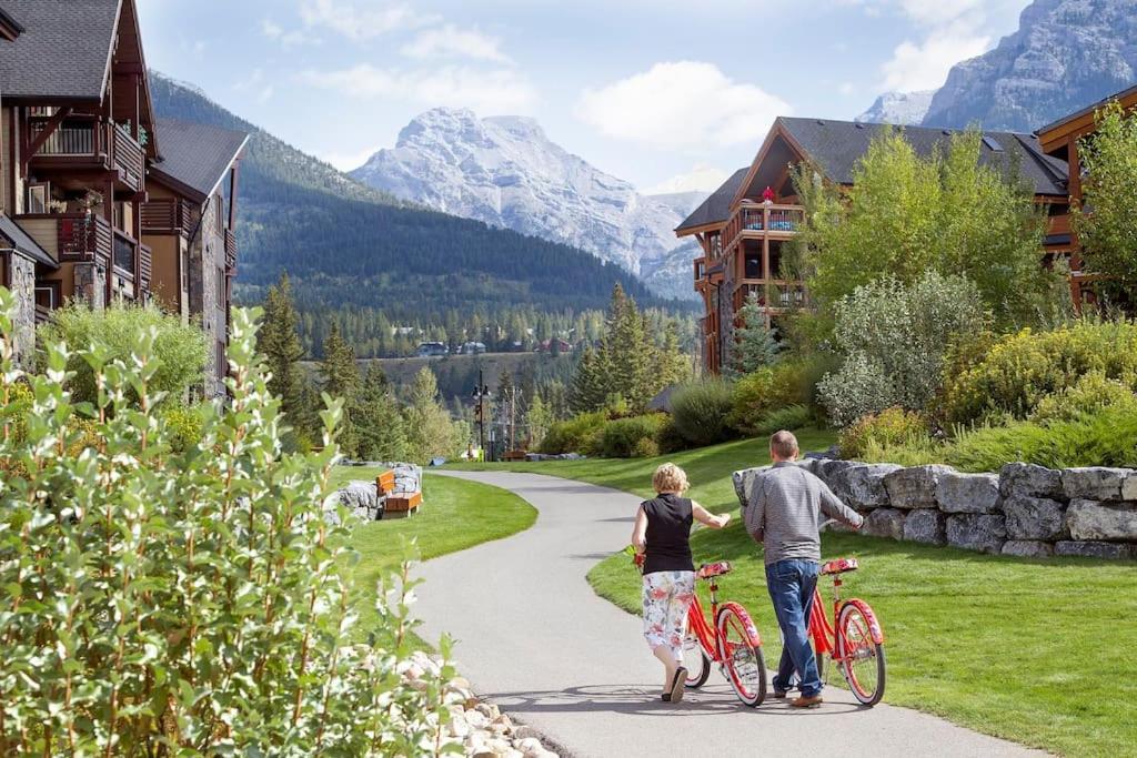 Luxurious Rundle Cliffs Lodge In Spring Creek Κάνμορ Εξωτερικό φωτογραφία