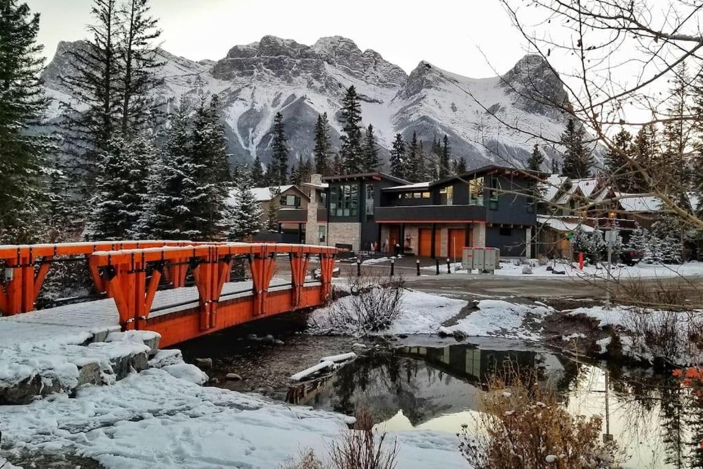Luxurious Rundle Cliffs Lodge In Spring Creek Κάνμορ Εξωτερικό φωτογραφία