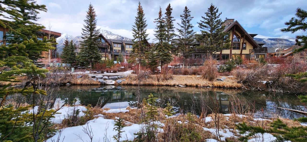 Luxurious Rundle Cliffs Lodge In Spring Creek Κάνμορ Εξωτερικό φωτογραφία